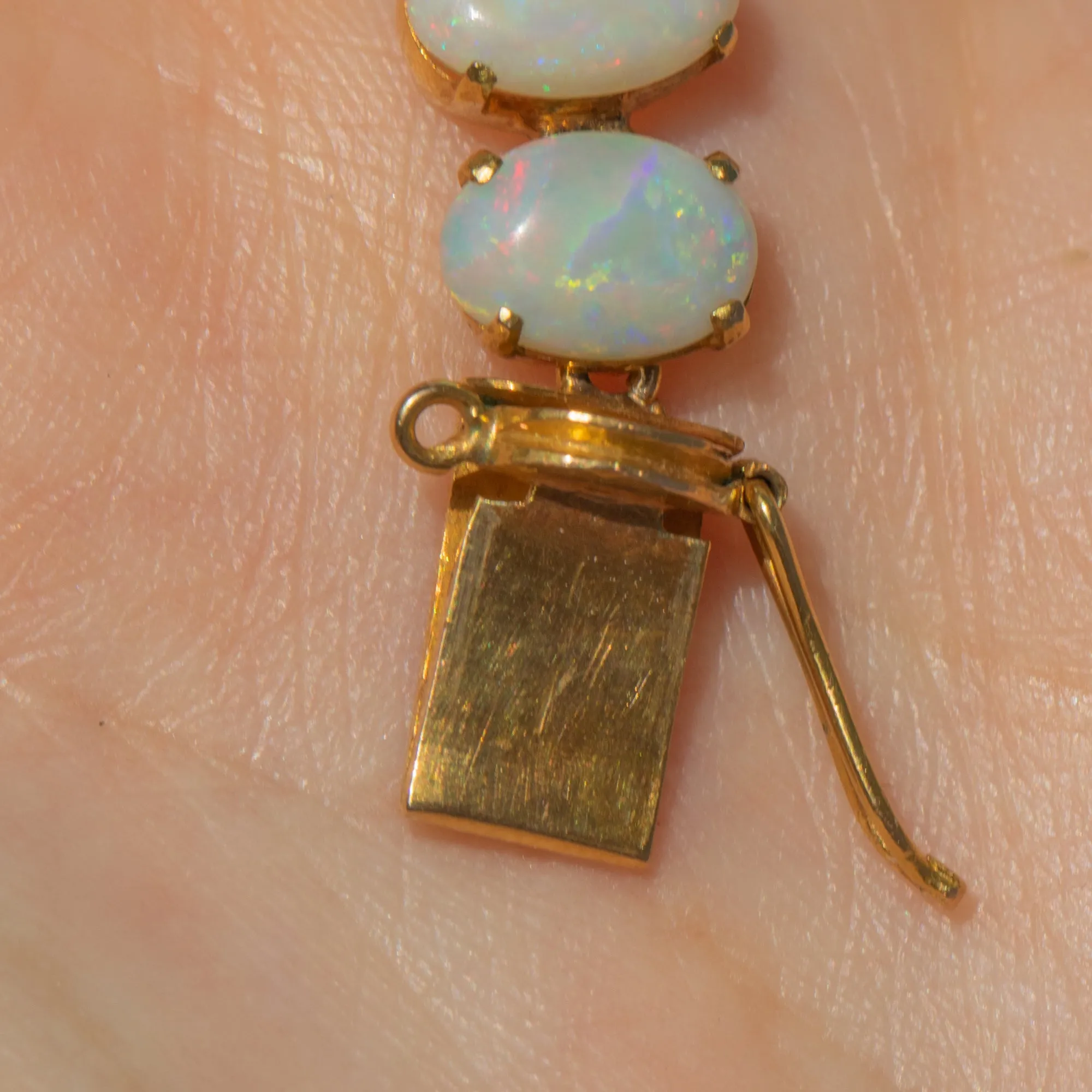 Antique 18ct Gold Opal Bracelet, 10.55ct