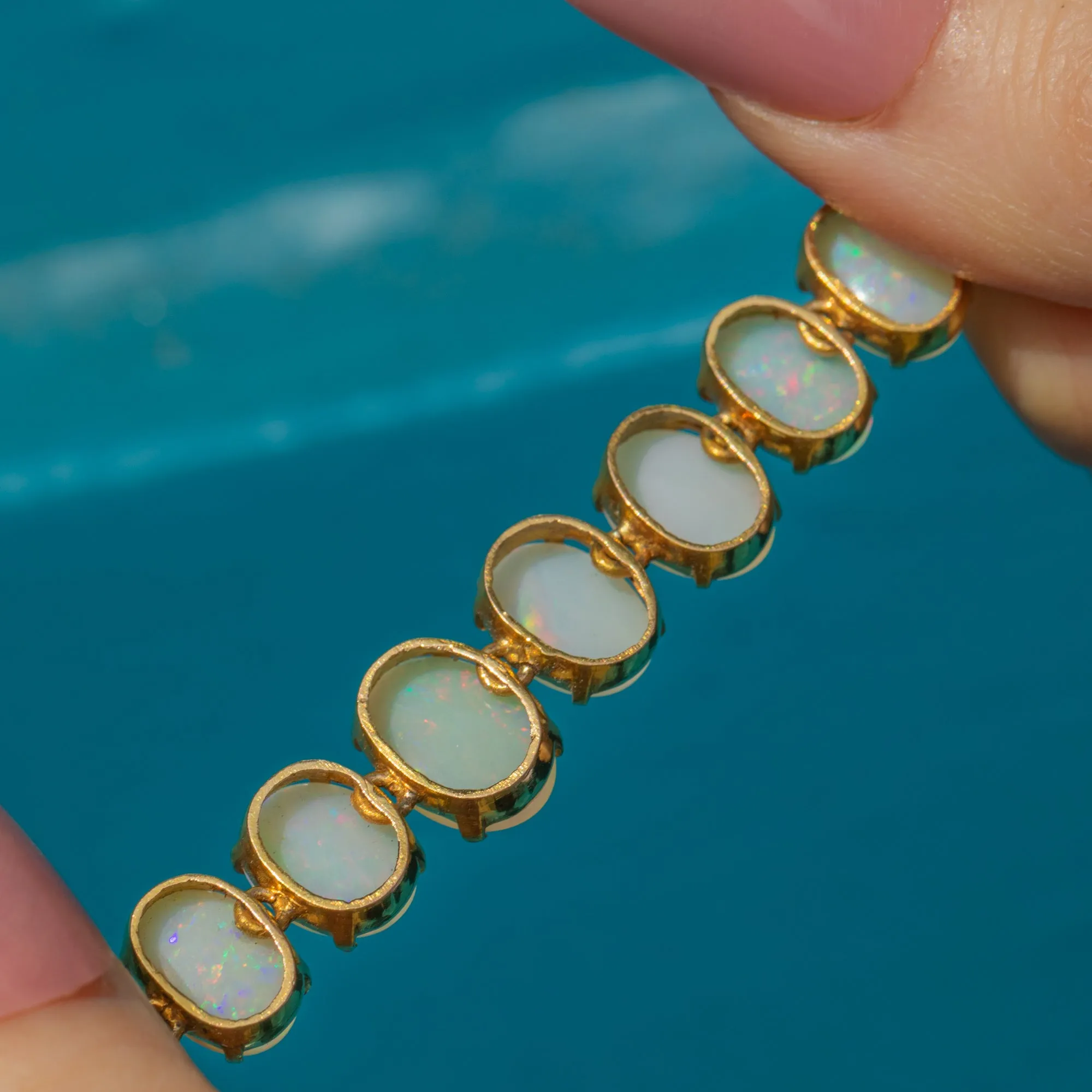Antique 18ct Gold Opal Bracelet, 10.55ct