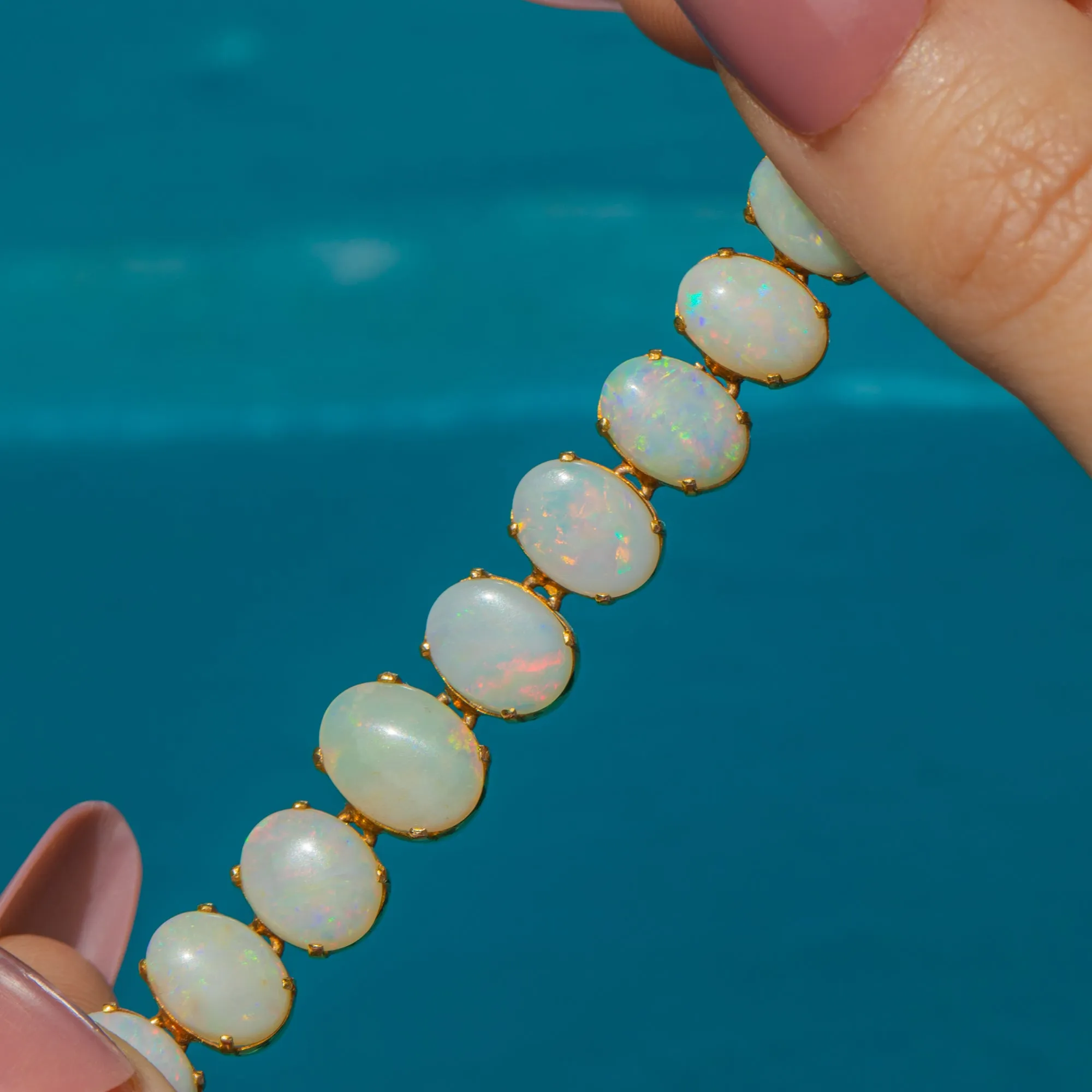 Antique 18ct Gold Opal Bracelet, 10.55ct