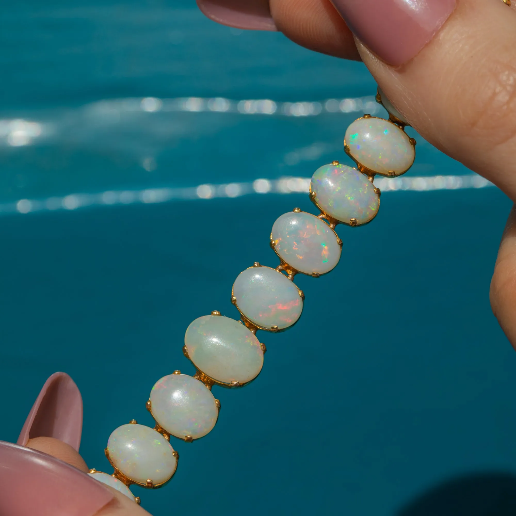 Antique 18ct Gold Opal Bracelet, 10.55ct