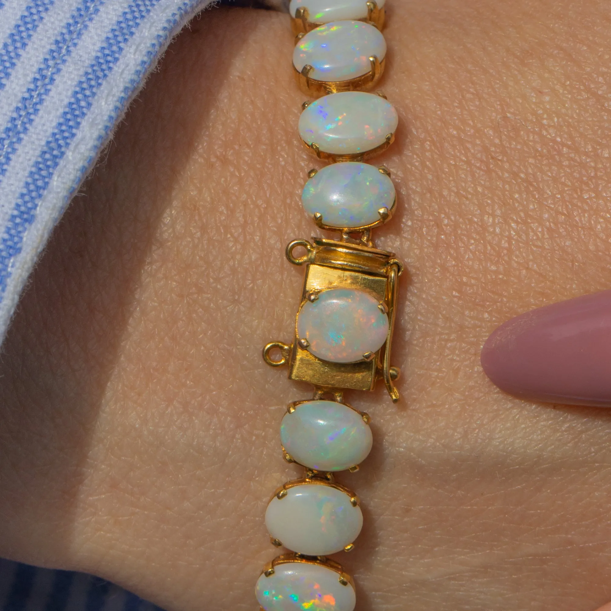 Antique 18ct Gold Opal Bracelet, 10.55ct