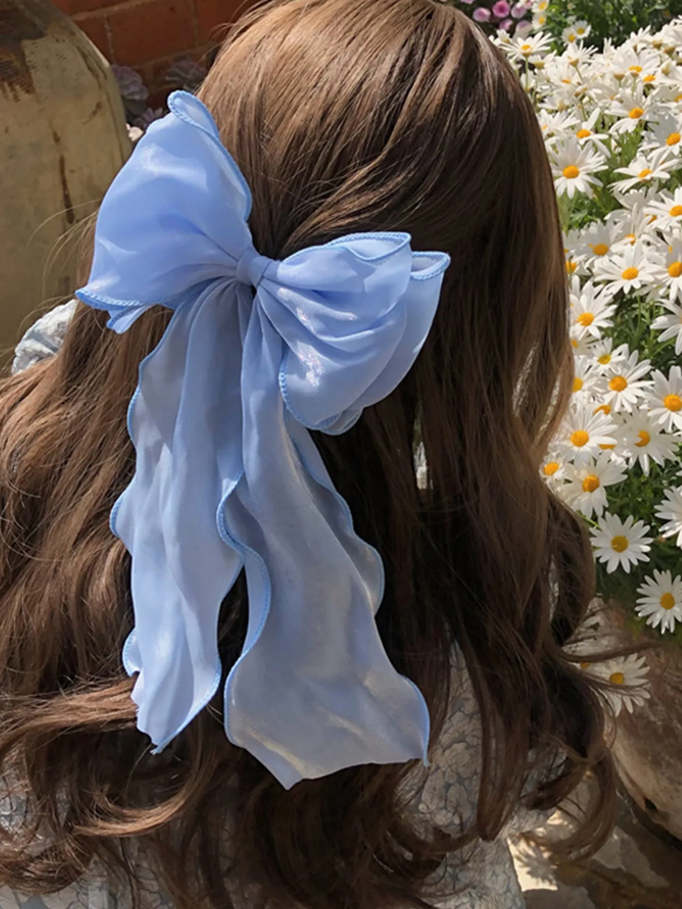 Cute Elegant anf Modern Bow Decor Hair Clip for Women Barrette Styling Hair