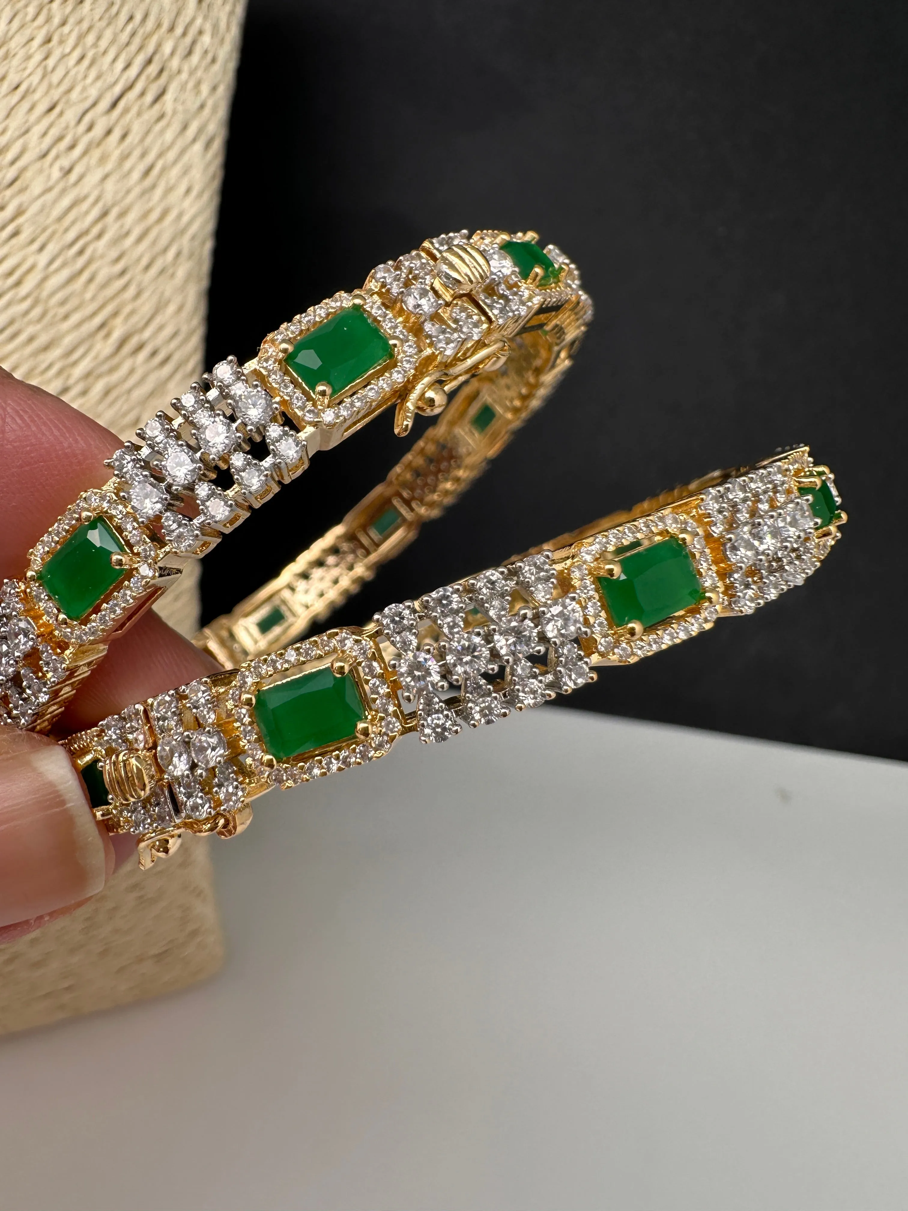 Emerald Green CZ Openable Bangle