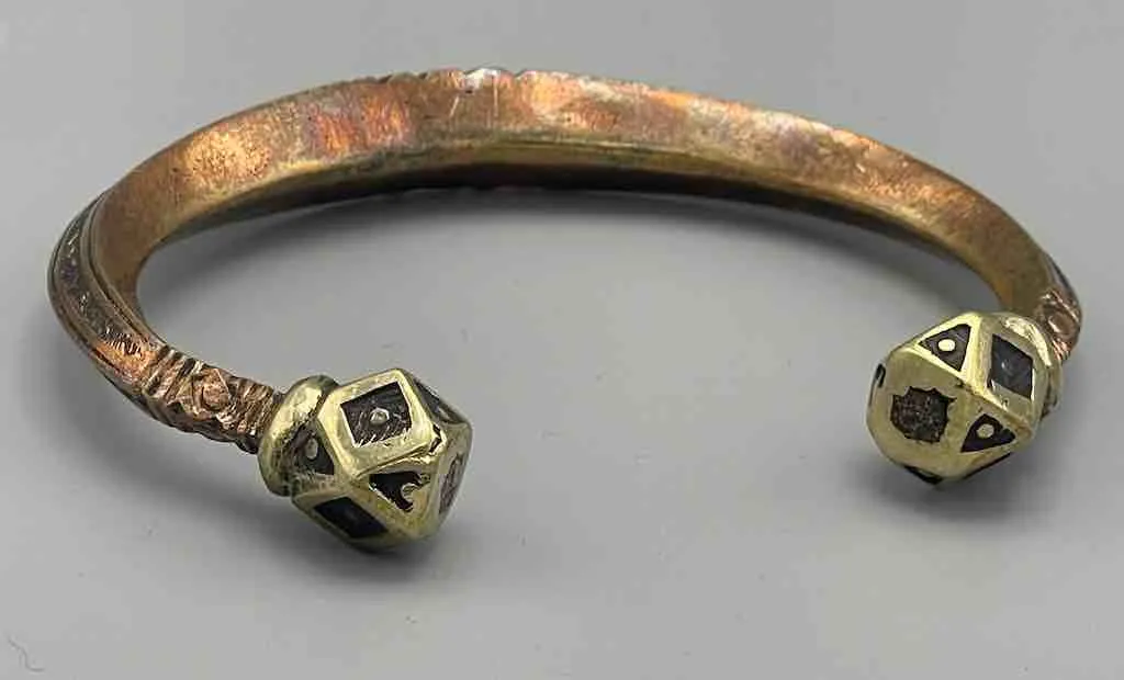Exceptional Quality Large Copper Tuareg Bracelet - Niger
