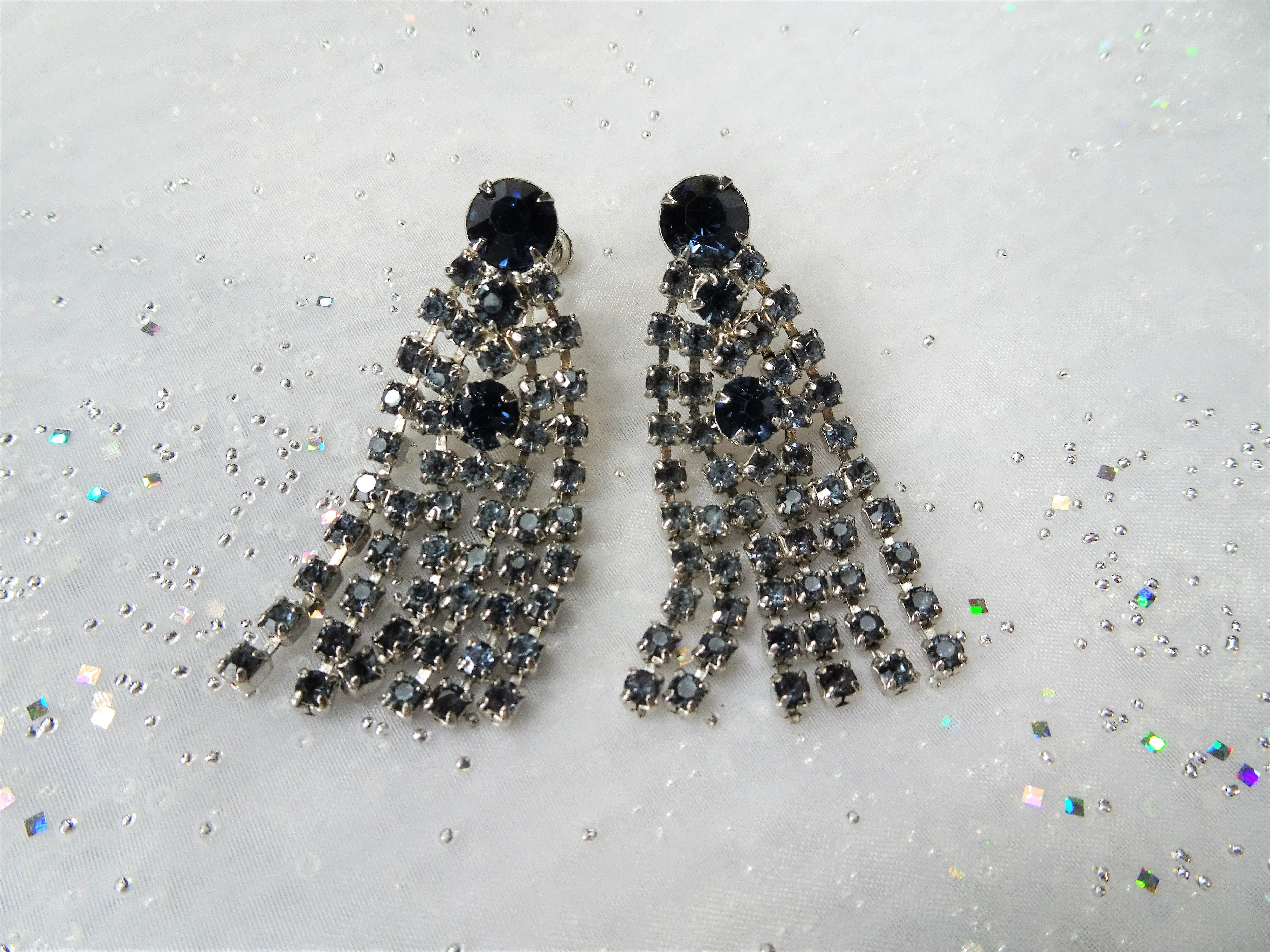 GLAMOROUS Vintage Long Drop Earrings,Blue Sapphire Glass Rhinestones,Signed Vintage Jewelry,Dangling Earrings,Collectible Vintage Jewelry