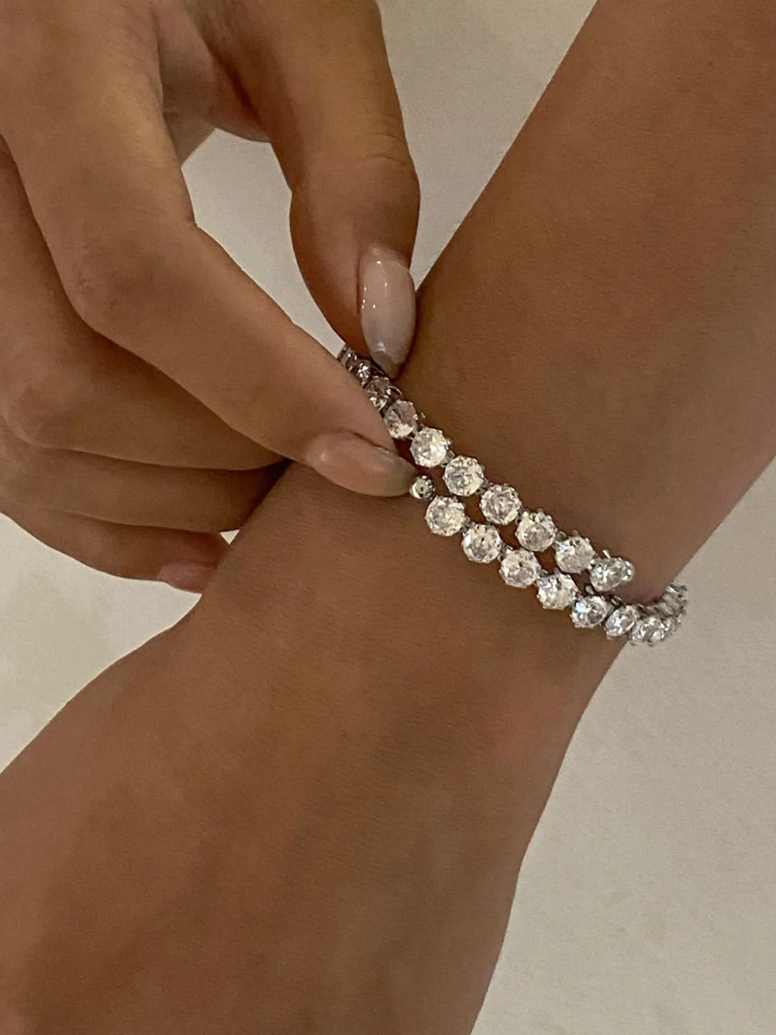 MQTIME  -   Stainless Steel Inlaid Zircon Bracelet