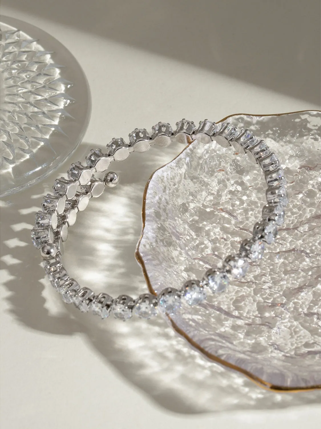 MQTIME  -   Stainless Steel Inlaid Zircon Bracelet