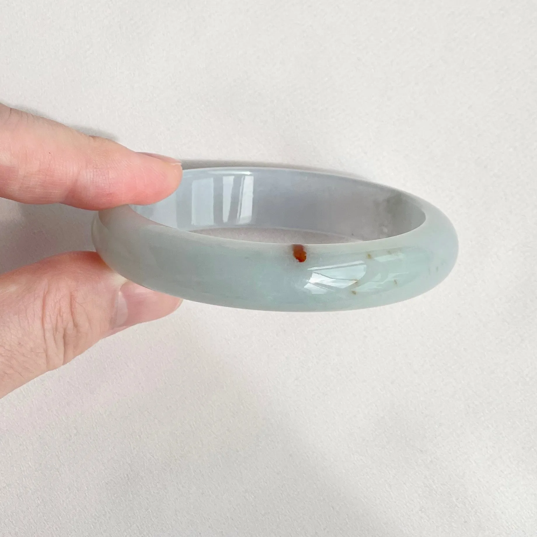 P31158 58.1mm Off-white Red Ink Jadeite Bangle