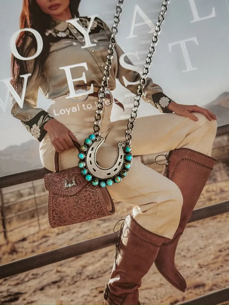 The Turquoise Horseshoe Necklace