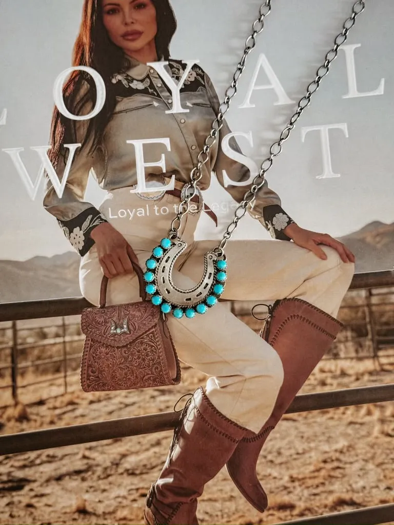 The Turquoise Horseshoe Necklace